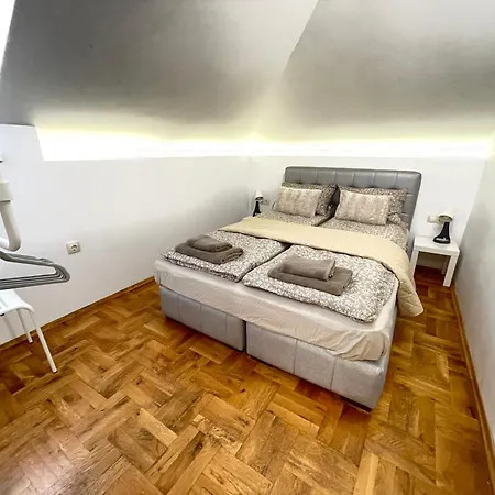 Apartment -the Shell- Cozy Super With Parking Space Burgas